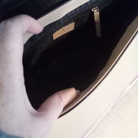 Kate Spade Satchel - Picture 10 of 12